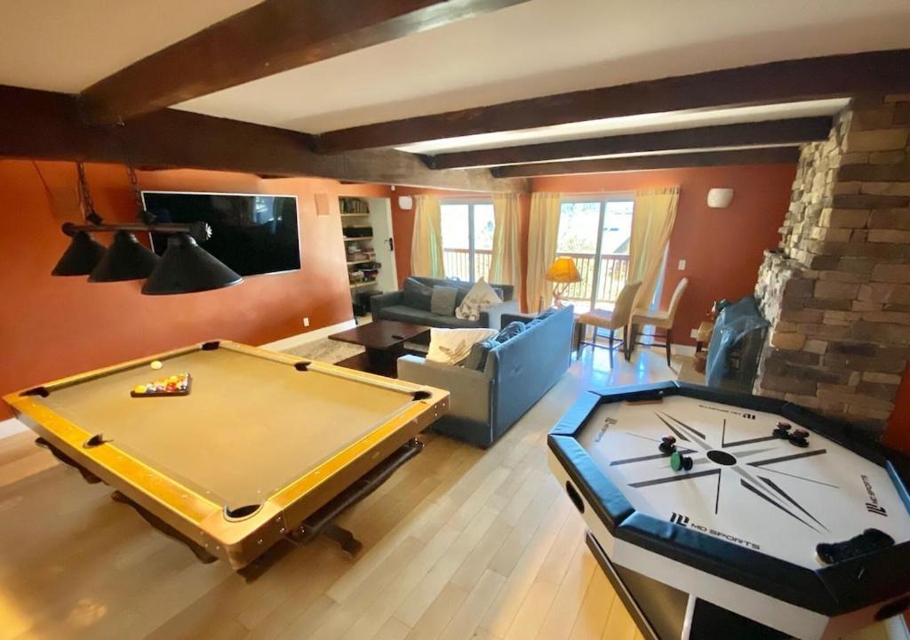 Modern 6 Bedroom Retreat, Stunning Lake Views, Close To Village! Лейк-Эрроухед Экстерьер фото